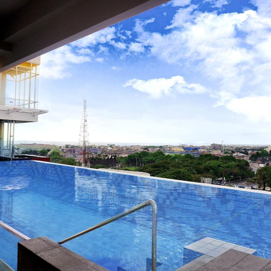 The Zhm Premiere Padang Hotel Luaran gambar