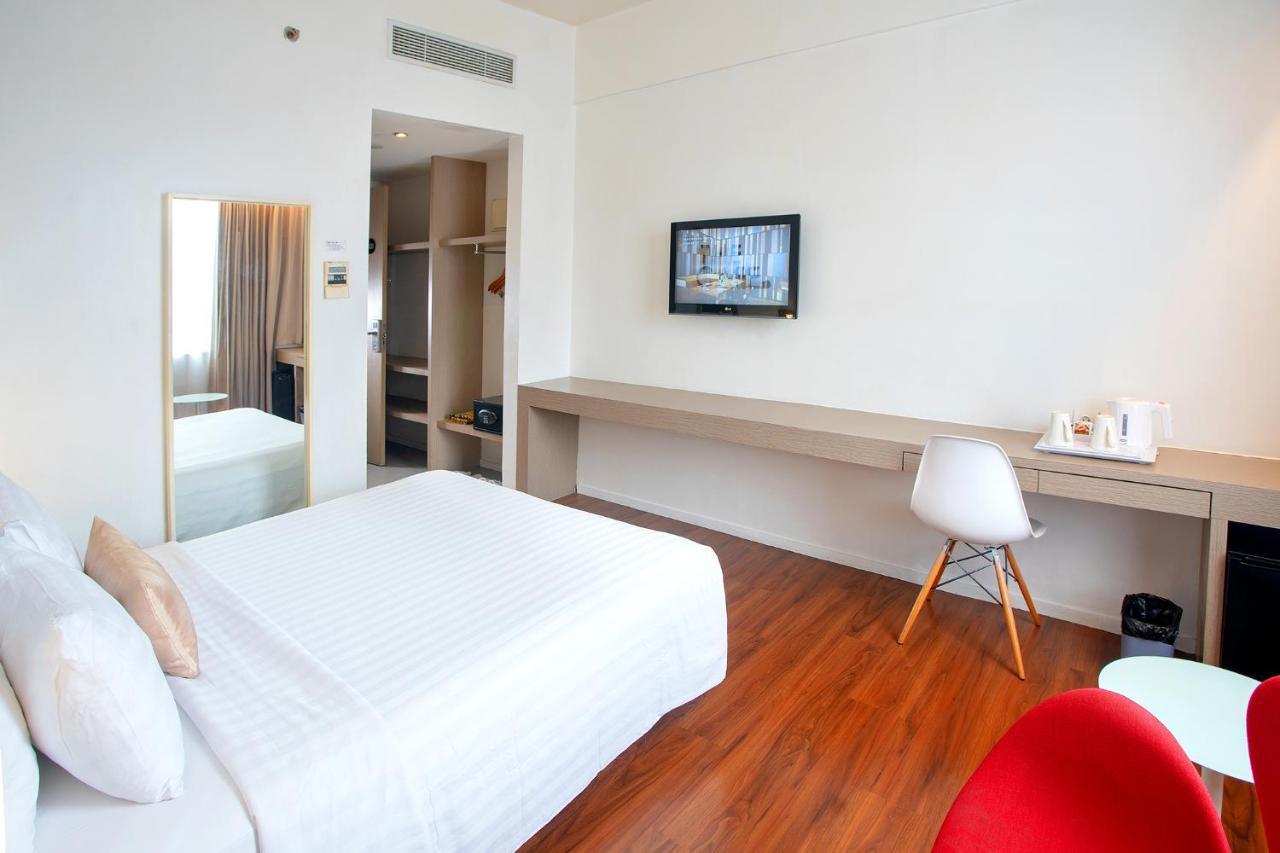 The Zhm Premiere Padang Hotel Luaran gambar