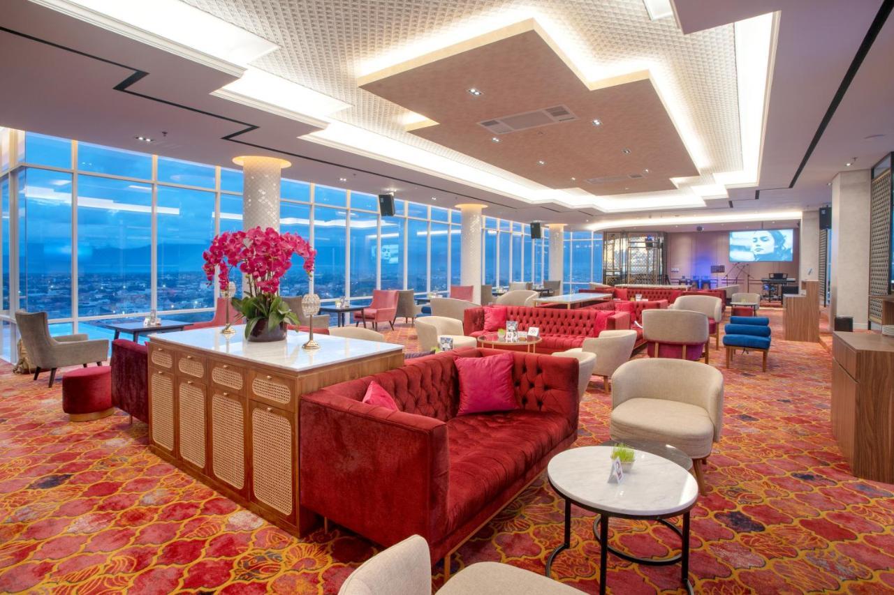 The Zhm Premiere Padang Hotel Luaran gambar