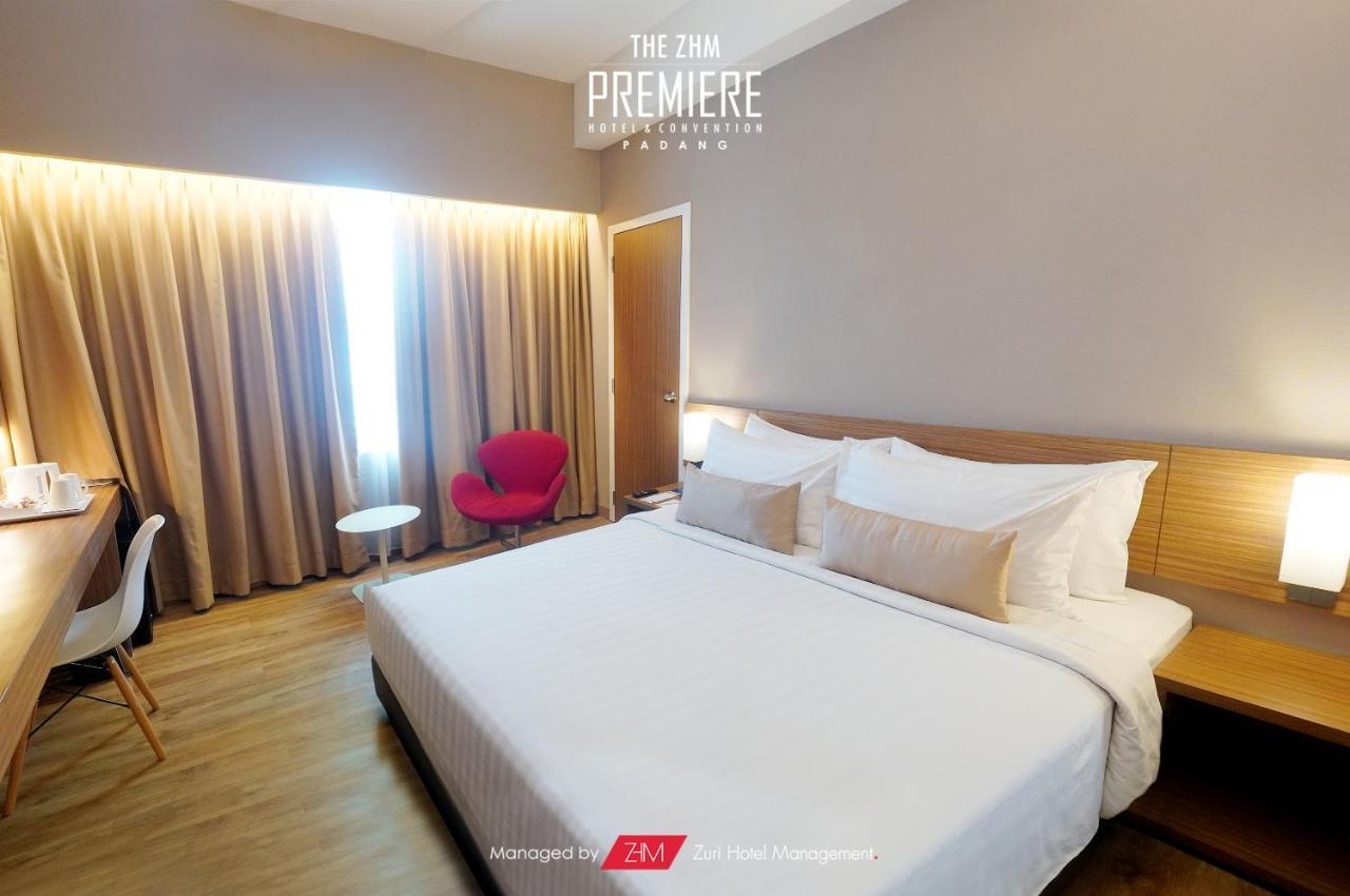 The Zhm Premiere Padang Hotel Padang  Luaran gambar