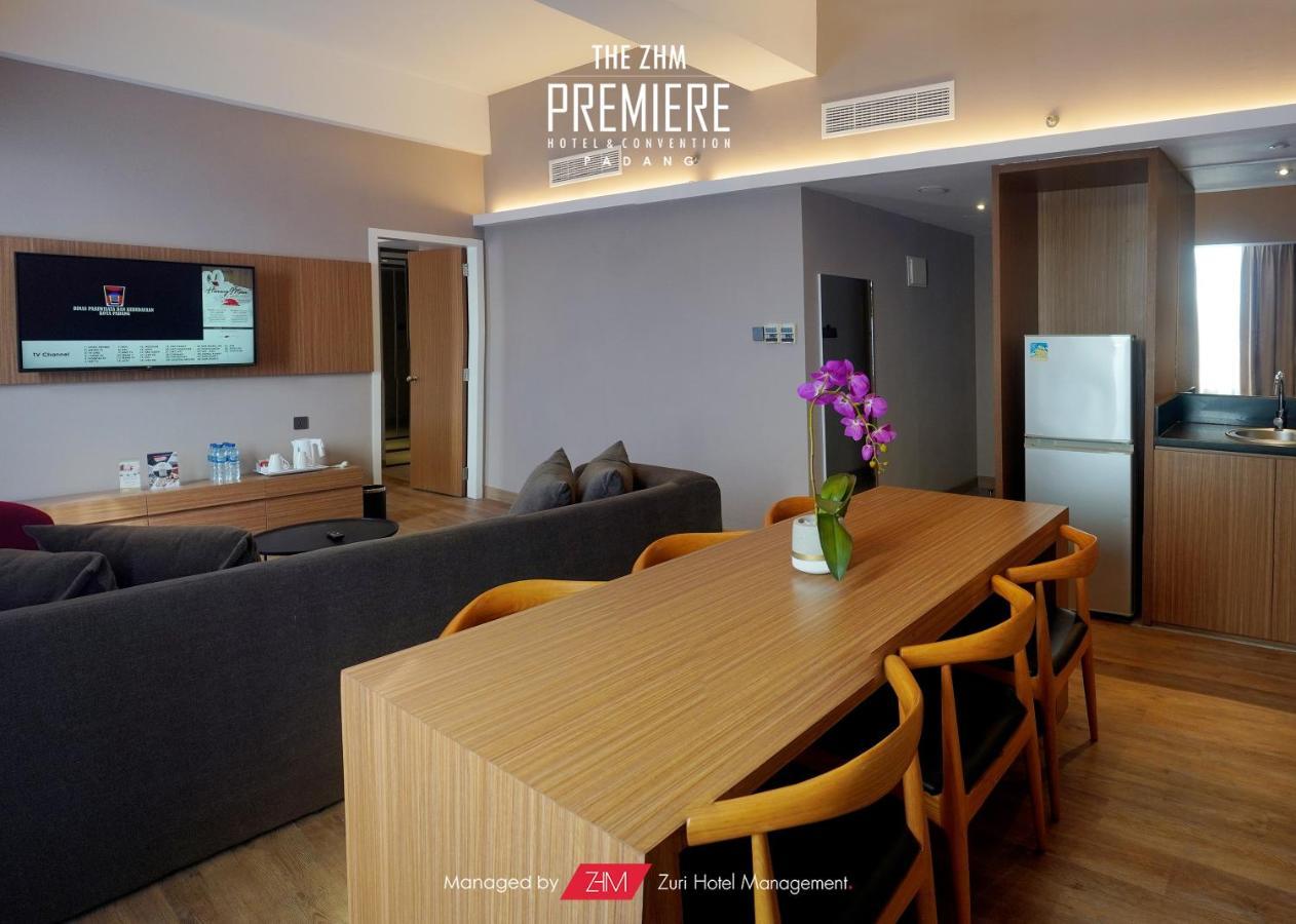 The Zhm Premiere Padang Hotel Luaran gambar