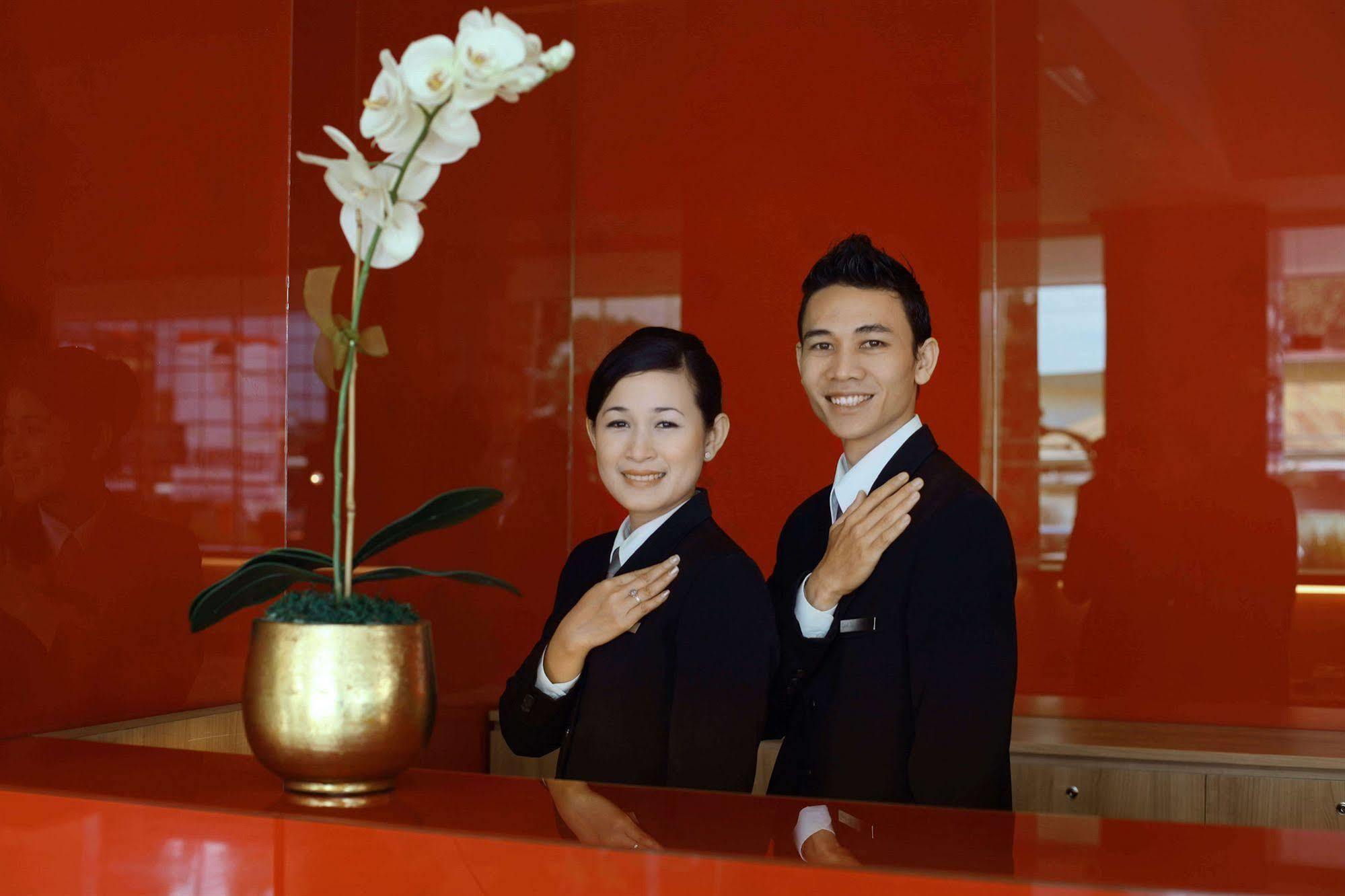 The Zhm Premiere Padang Hotel Luaran gambar